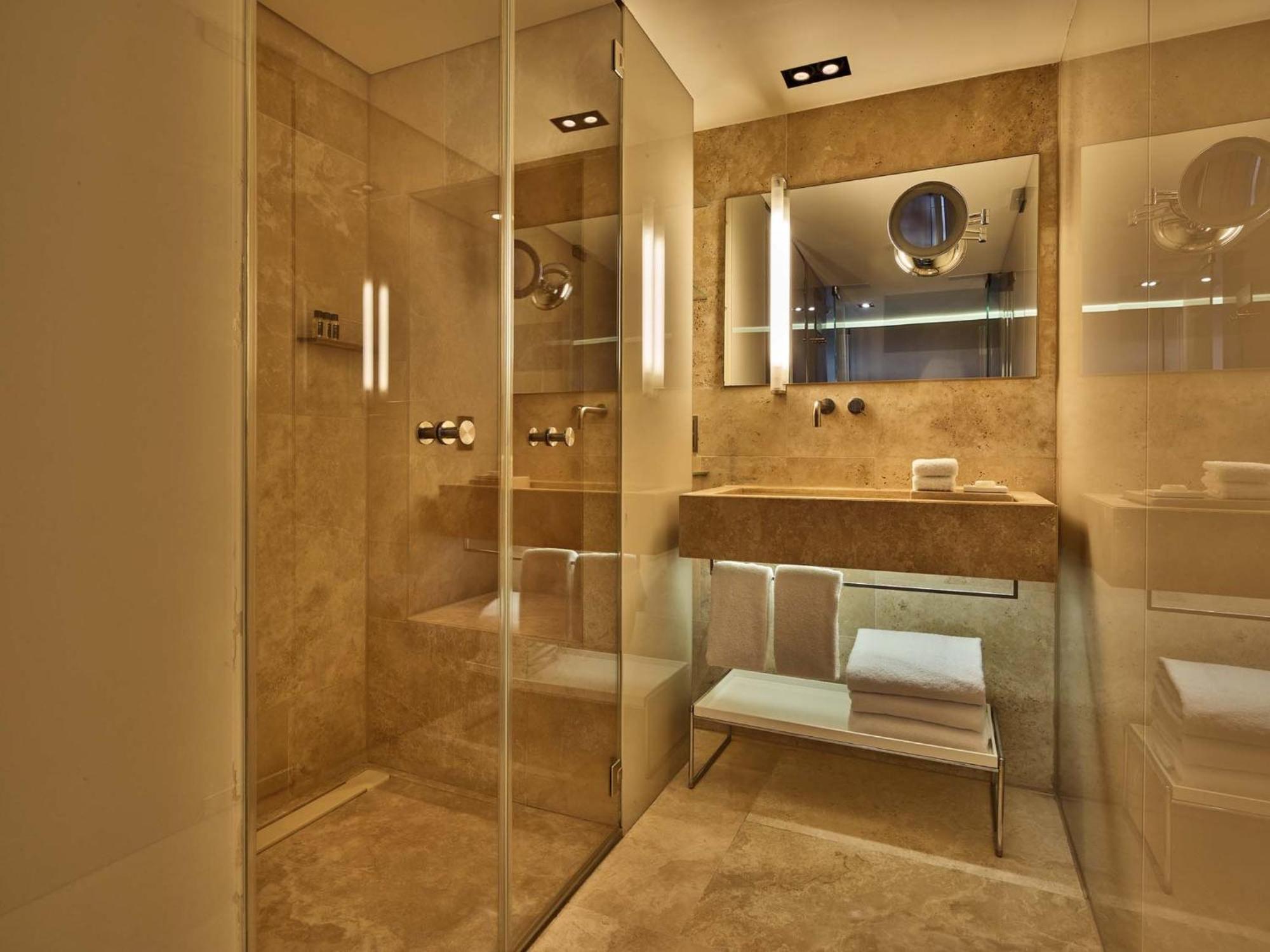 Duplex Room